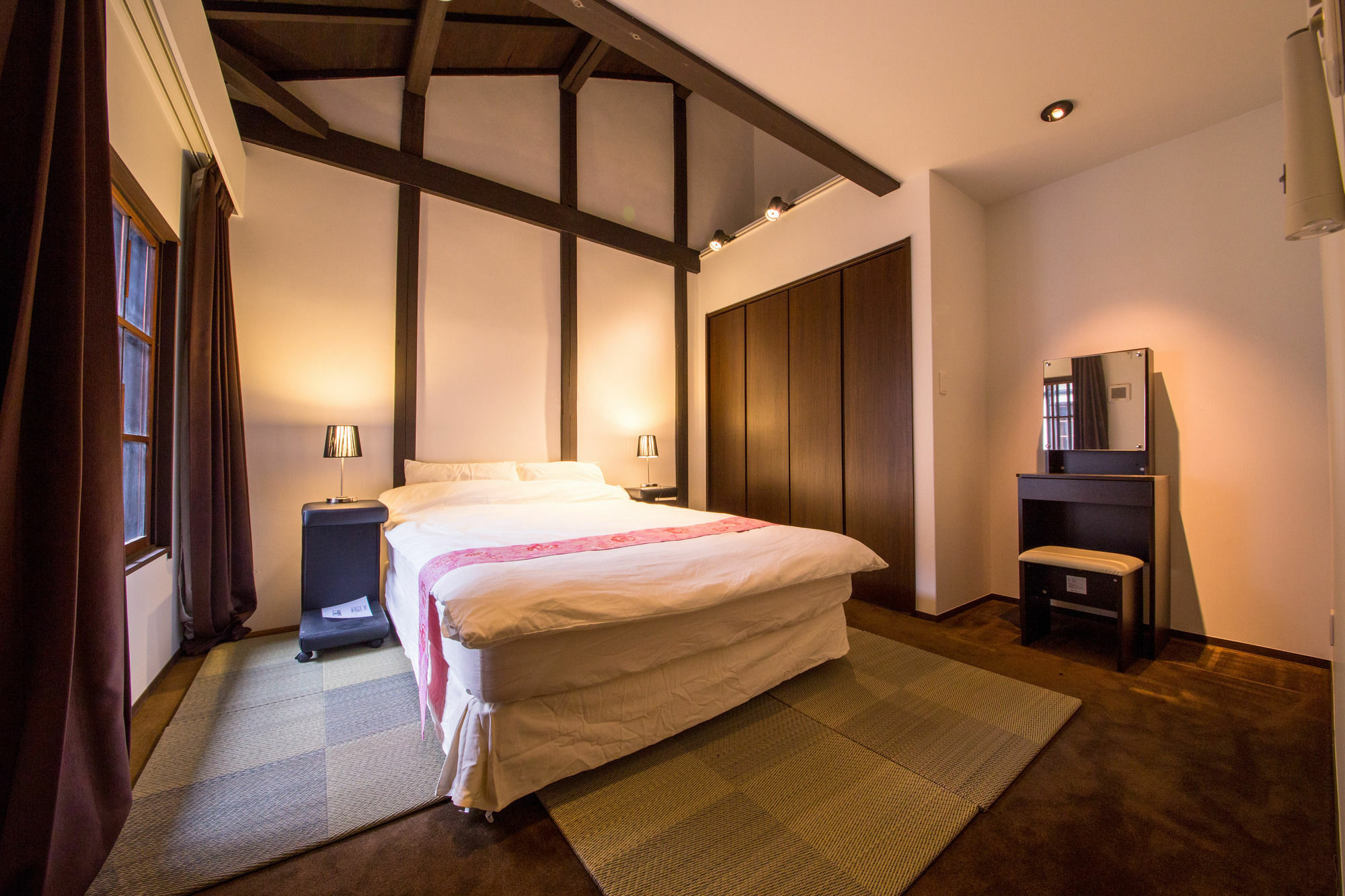 Le Machiya Rokkaku Suite Кіото Екстер'єр фото