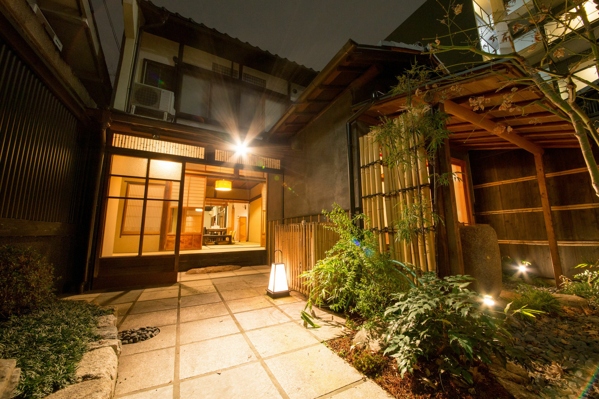 Le Machiya Rokkaku Suite Кіото Екстер'єр фото