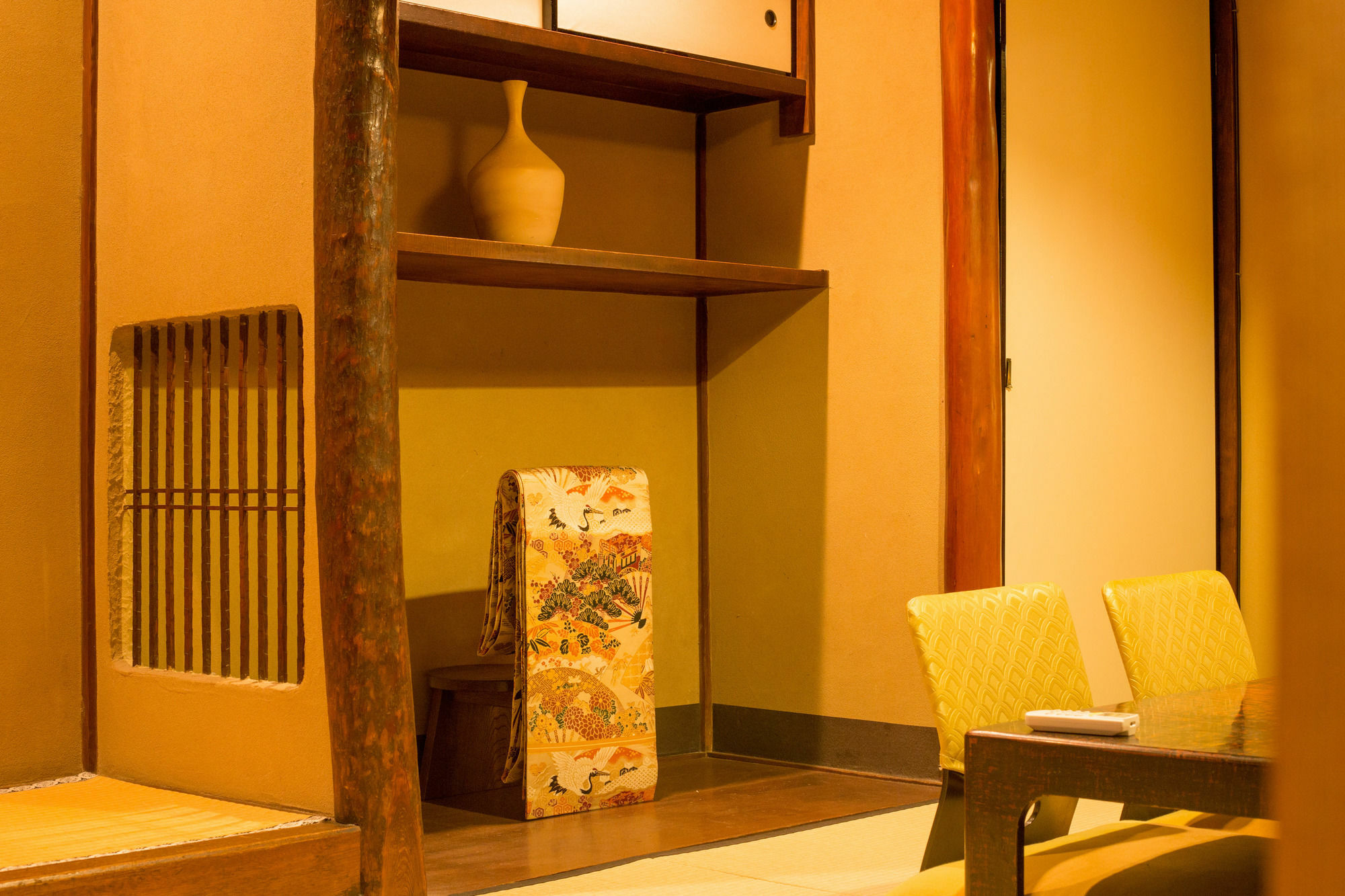 Le Machiya Rokkaku Suite Кіото Екстер'єр фото
